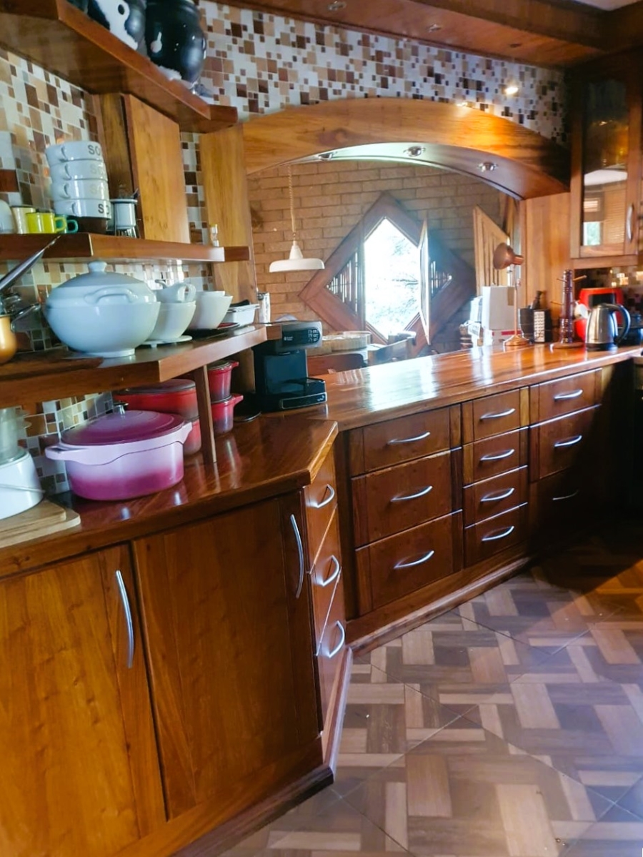 4 Bedroom Property for Sale in Deneysville Free State
